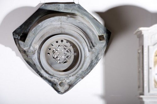 FRENCH ZINC BULLS EYE WINDOW