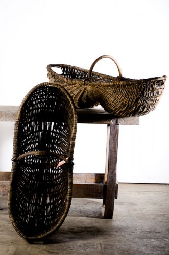 FRENCH WICKER BRETAGNE BASKET c. 1910