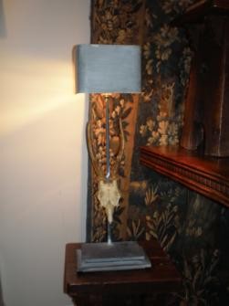 LAMP WITH MINIATURE ANTLERS