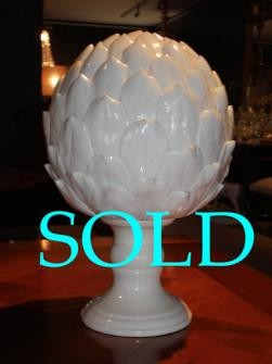 LARGE CERAMIC ARTICHOKE