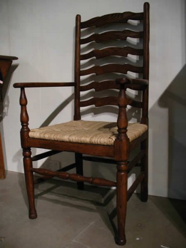 OAK SIX RUNG LADDERBACK CARVER