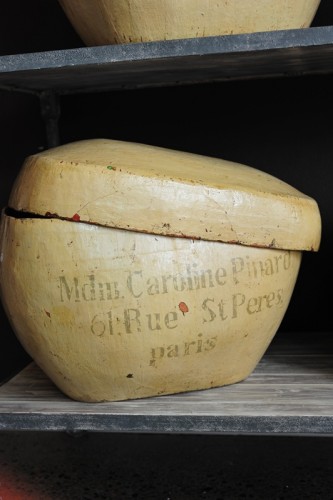 LARGE DECORATIVE STORAGE BOX