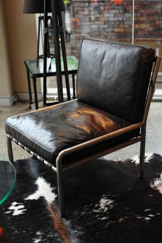 EUROPEAN LEATHER AND METAL CLUB CHAIR