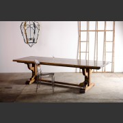 'VERSAILLES' TABLE 